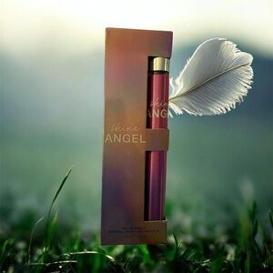 Shine Angel spray Perfume - Pink Metallic